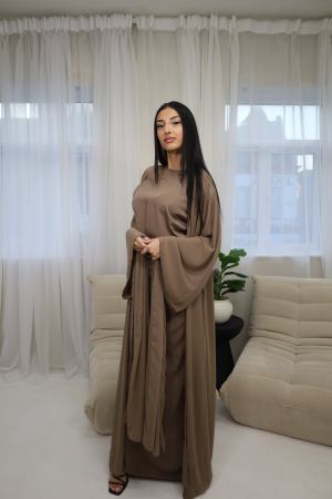 Kyra Abaya